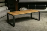 Eichenholz Stahl Esstisch mit selbsttragendem Gestell nach Maß gefertigt