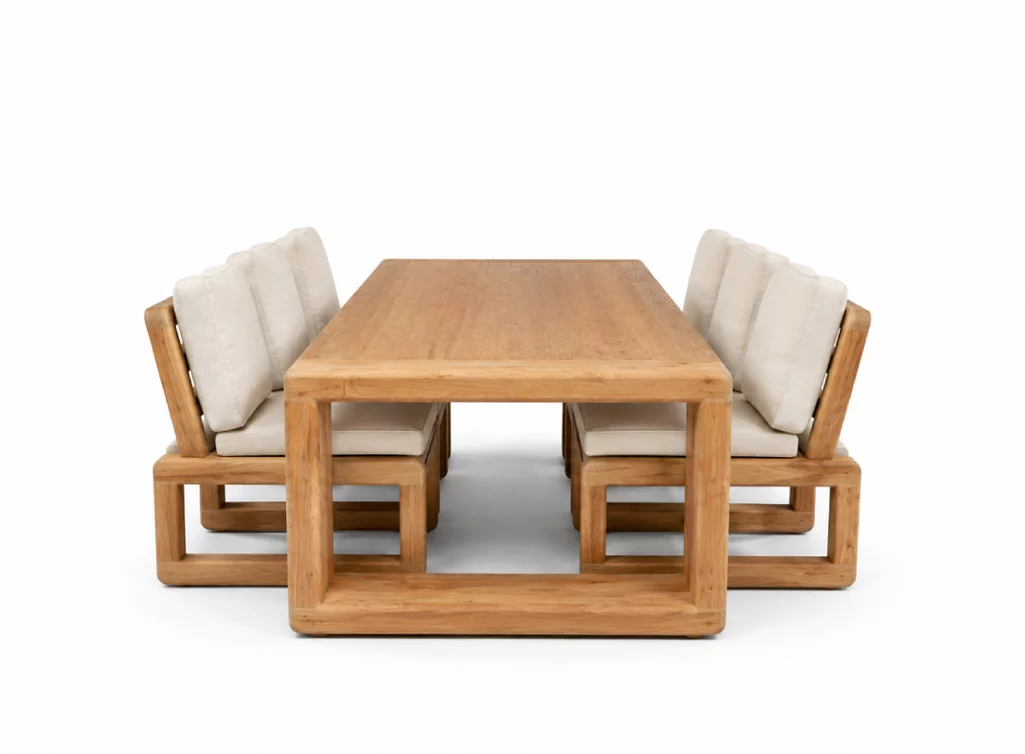 Low Dining Tisch aus recyceltem Teakholz mit sechs Lounge-Stühlen