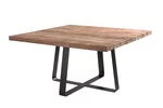 Gartenmöbel Tisch aus Teak und Metall gefertigt