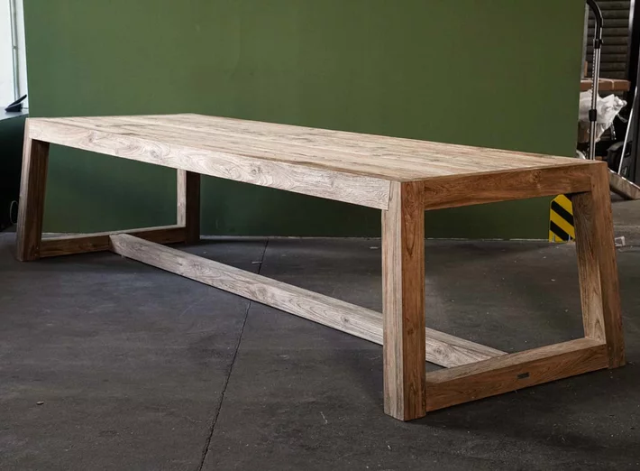Gartentisch aus Holz Teak massiv