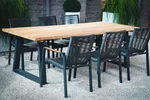 Outdoor Tisch aus massivem Teakholz und Alu gefertigt