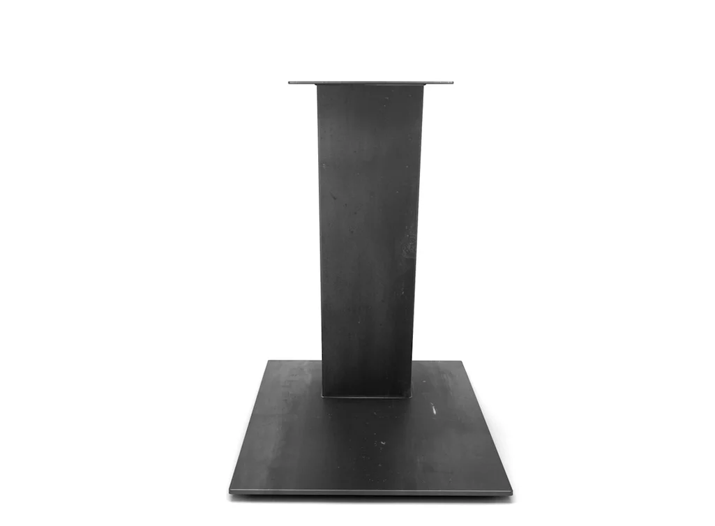 Modernes Metall Untergestell in verschiedenen Stahlarten Modernes Metall Untergestell in verschiedenen Stahlarten