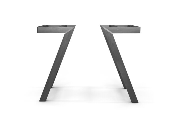 Tischbeine Metall 2er Set nach Maß in stylischer Schrägstellung gefertigt.