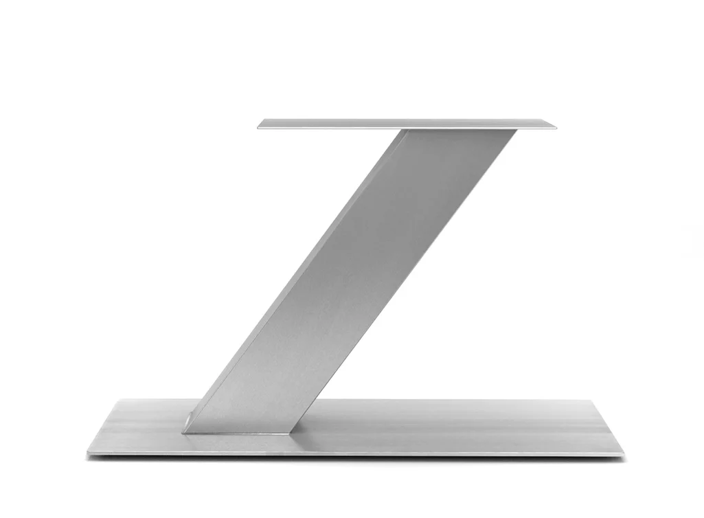 Tischfuß Edelstahl schräg mit Bodenplatte massiv Tischfuß Edelstahl schräg mit Bodenplatte massiv