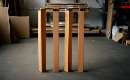 Holz Tischbeine aus Buchenholz in massiver Ausführung Holz Tischbeine aus Buchenholz in massiver Ausführung