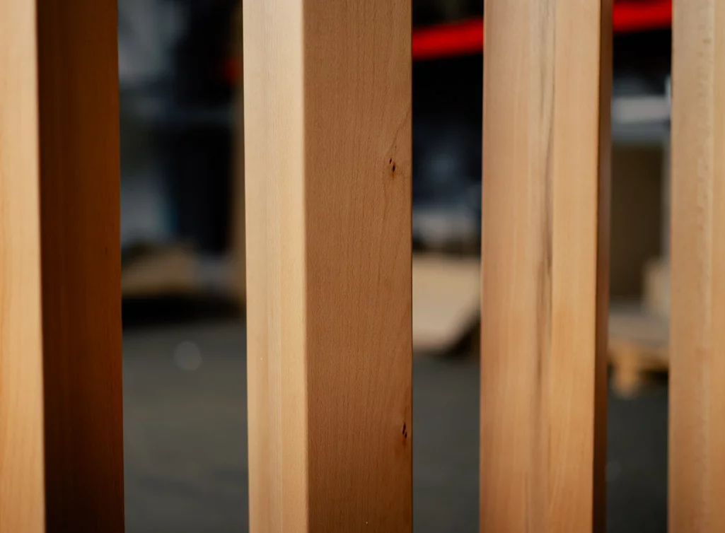 Holz Tischbeine aus Buche in verschiedenen Oberflächen wählbar Holz Tischbeine aus Buche in verschiedenen Oberflächen wählbar