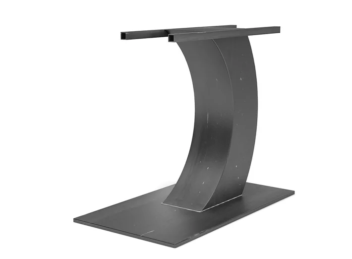 Mittelfuß Tischgestell aus Stahl nach deinem Maß gefertigt.