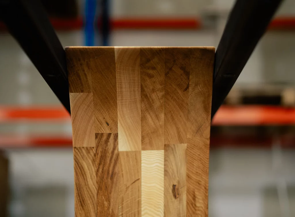 Mittelfuß Tischgestell Mittelteil aus Massivholz Eiche Mittelfuß Tischgestell Mittelteil aus Massivholz Eiche