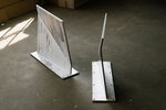 Vollmassive Tischwangen aus Stahl in verschiedenen Oberflächen verfügbar