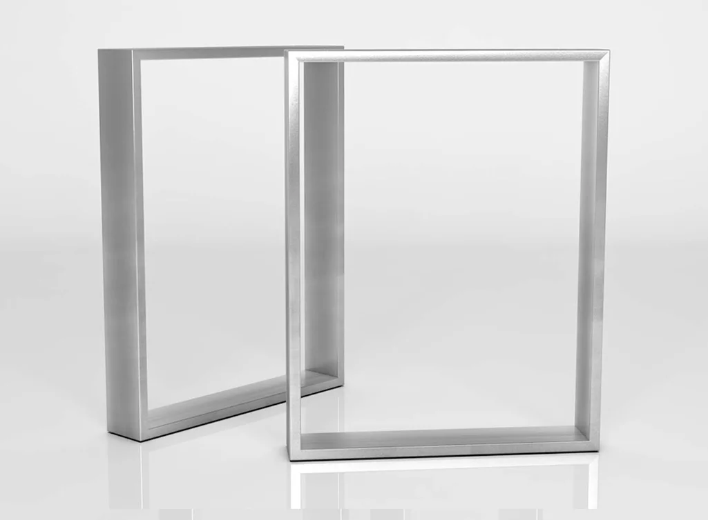 Edelstahl Tischgestell aus leichtem Vierkantrohr gefertigt Edelstahl Tischgestell aus leichtem Vierkantrohr gefertigt