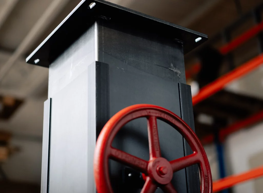 Tischgestell Industrial höhenverstellbar nach deinen Maßen gefertigt