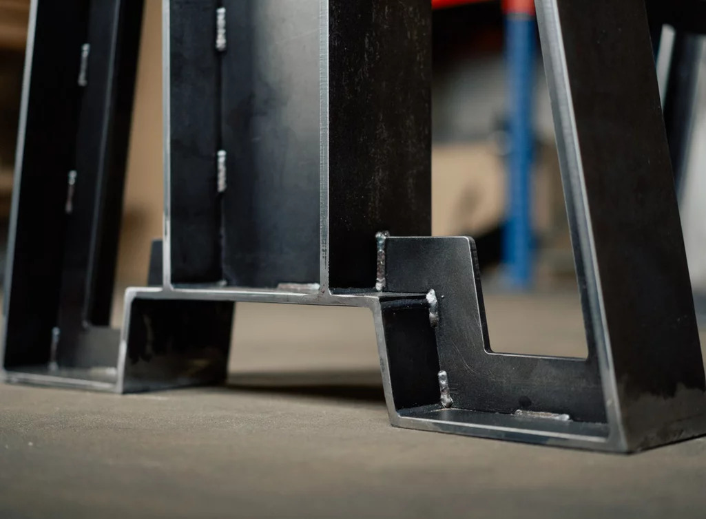 Selbsttragende Fußelemente Tischgestell nach Maß