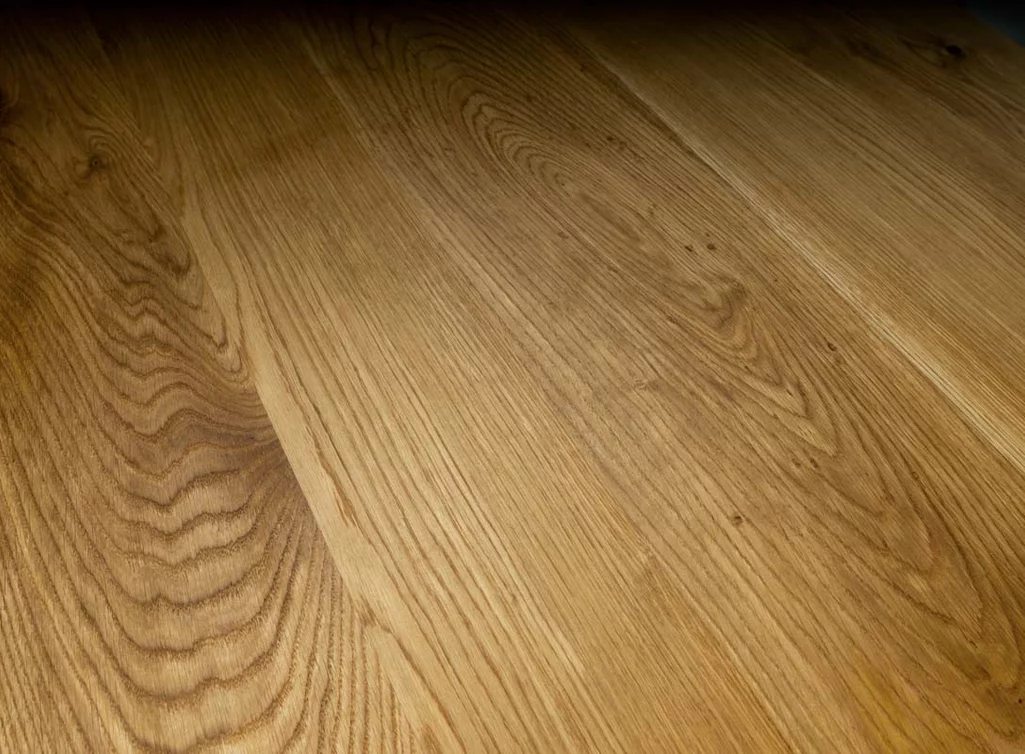 Tischplatte massiv nach Maß aus Eiche in 3cm mit Astanteil