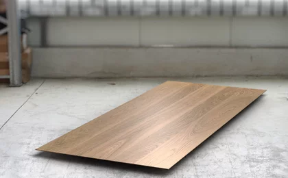 Eichen-Tischplatte mit Schweizer Kante 3cm astfrei auf Maß Eichen-Tischplatte mit Schweizer Kante 3cm astfrei auf Maß