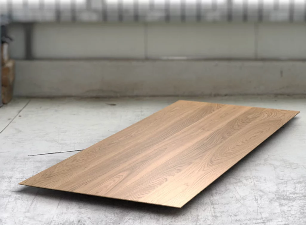 Eichentischplatte auf Maß mit Schweizer Kante nach deinen Maßen