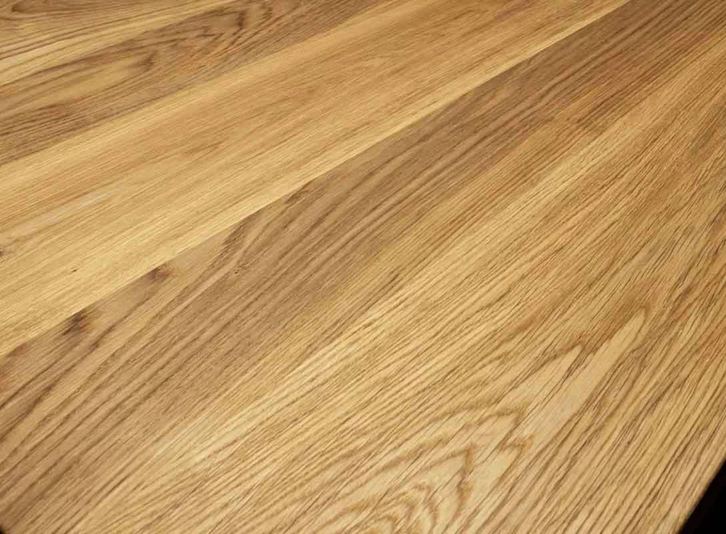 Holzplatte Eiche 8cm aufgedoppelt Detailansicht Holzmaserung Holzplatte Eiche 8cm aufgedoppelt Detailansicht Holzmaserung