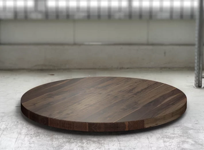 Runde Holzplatte Nussbaum 8cm mit Ast nach Maß gefertigt