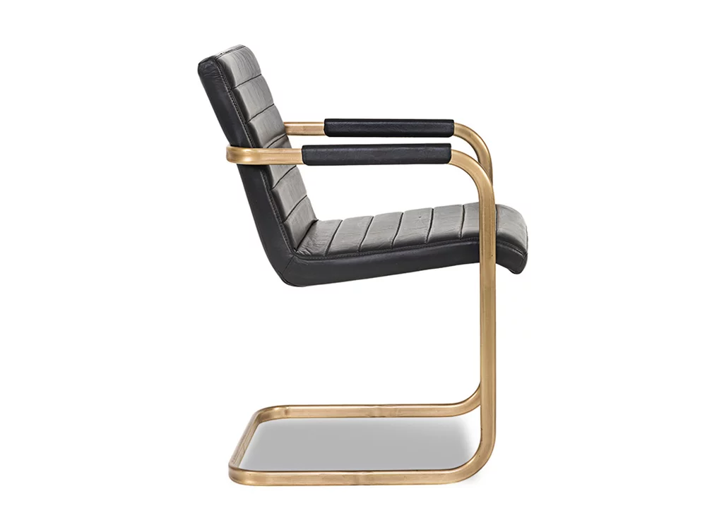 Leder Freischwinger mit einem Messing Gestell