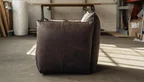 Seitenansicht - Designer Sessel aus Leder in verschiedenen Lederoberflächen erhältlich