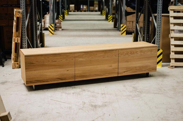 Lowboard Massivholz eiche nach deinem Maß gefertigt