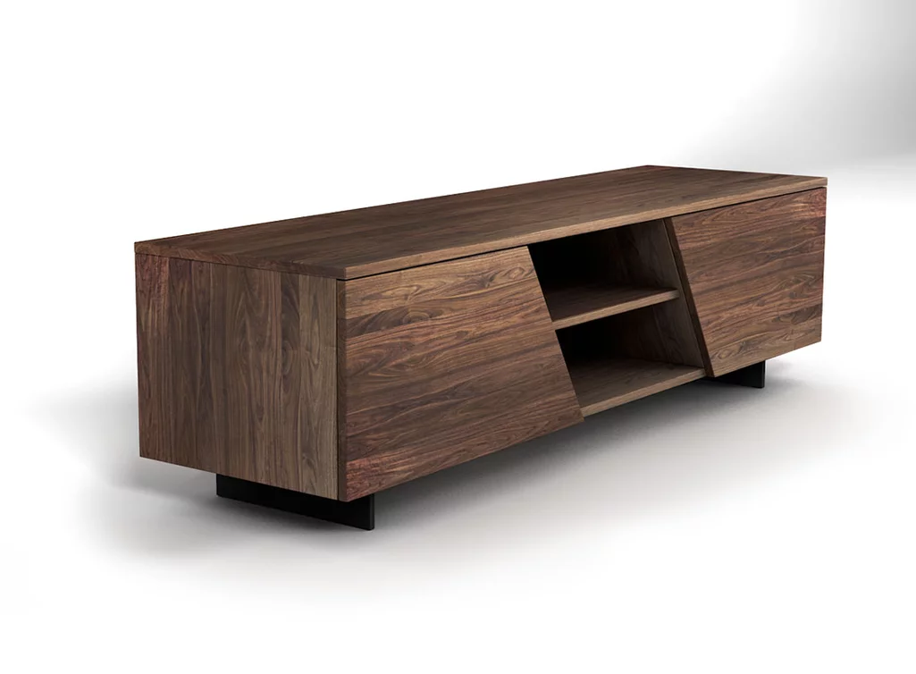 Modernes Sideboard Vollholz Nussbaum auf Maß mit 2 Türen. Modernes Sideboard Vollholz Nussbaum auf Maß mit 2 Türen.