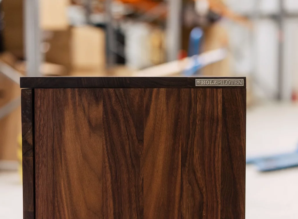 Sideboard nach Maß - jedes Stück ein Unikat Sideboard nach Maß - jedes Stück ein Unikat