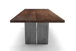 Nussbaumesstisch mit Stahlwangen Massivholz