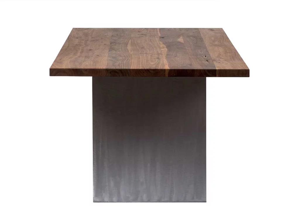 Nussbaum Esstisch modern mit Stahltischwangen Nussbaum Esstisch modern mit Stahltischwangen