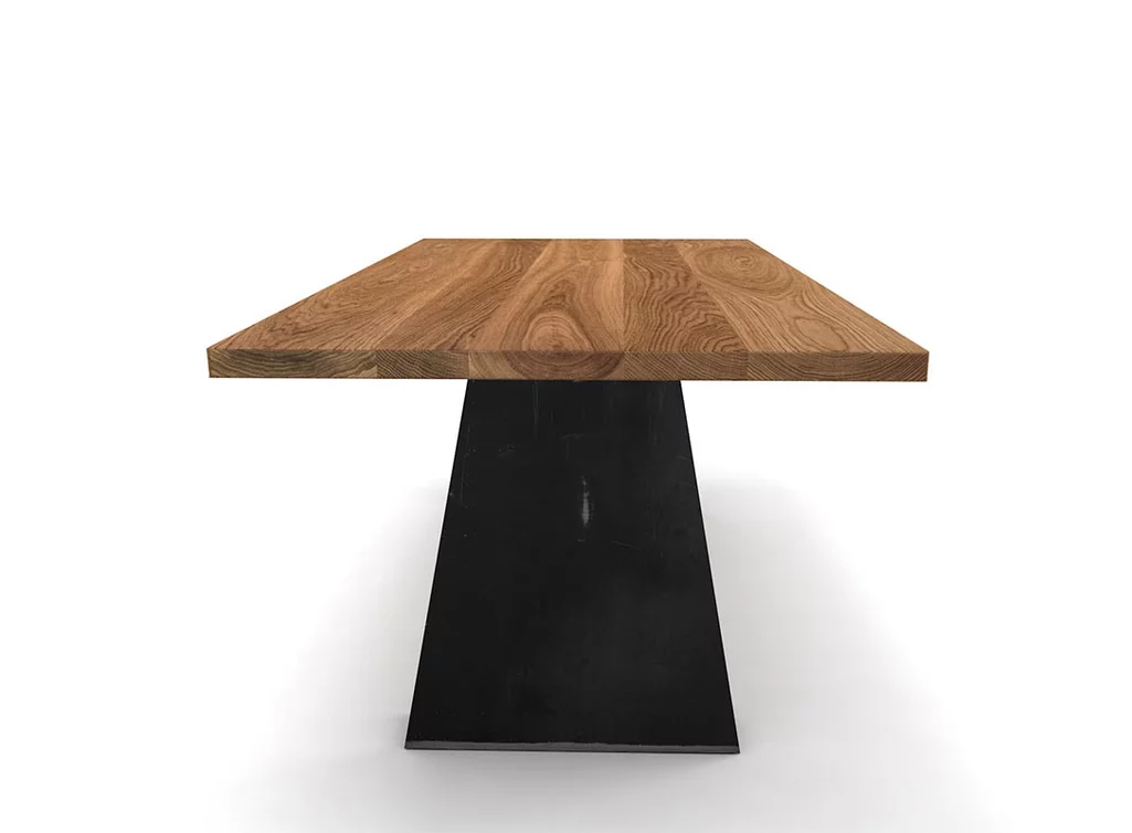 Eiche Esstisch mit schrägen Wangen aus massivem Eisen