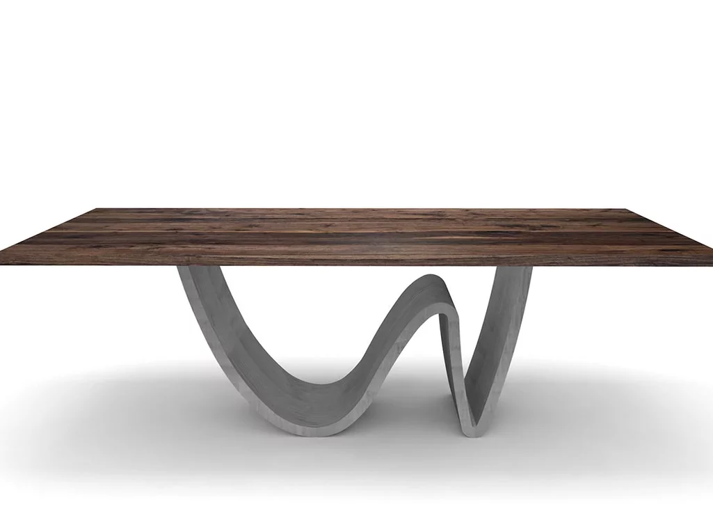 Nussbaum Esstisch auf Maß mit Gestell Stahl Welle