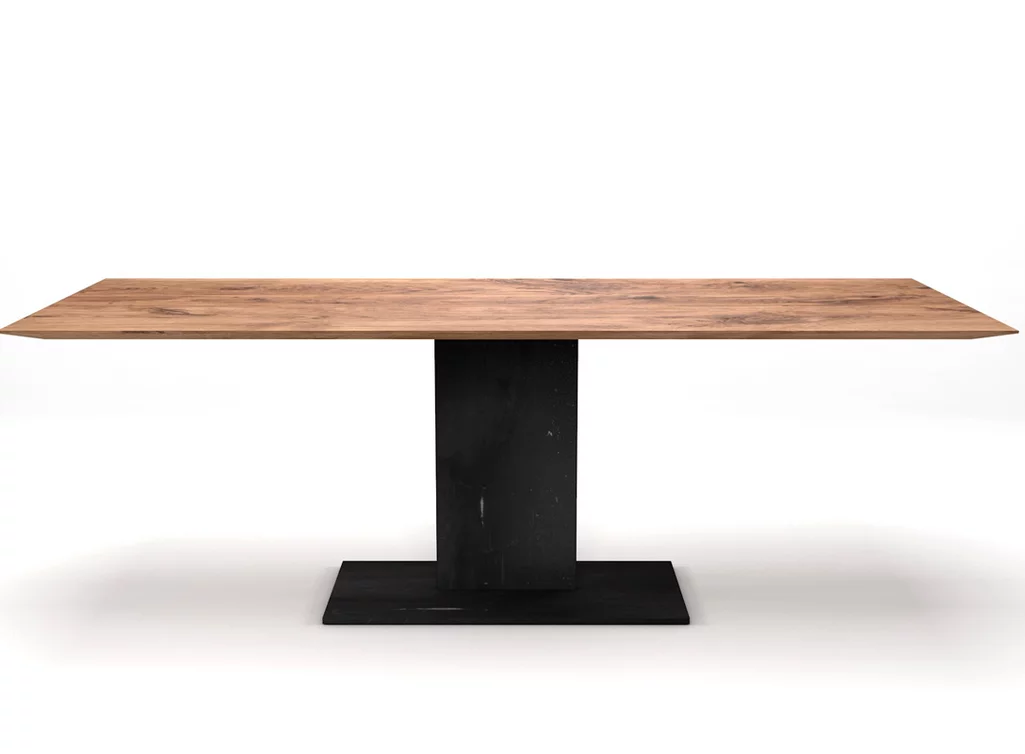 Esstisch massiv mit schweizer Kante