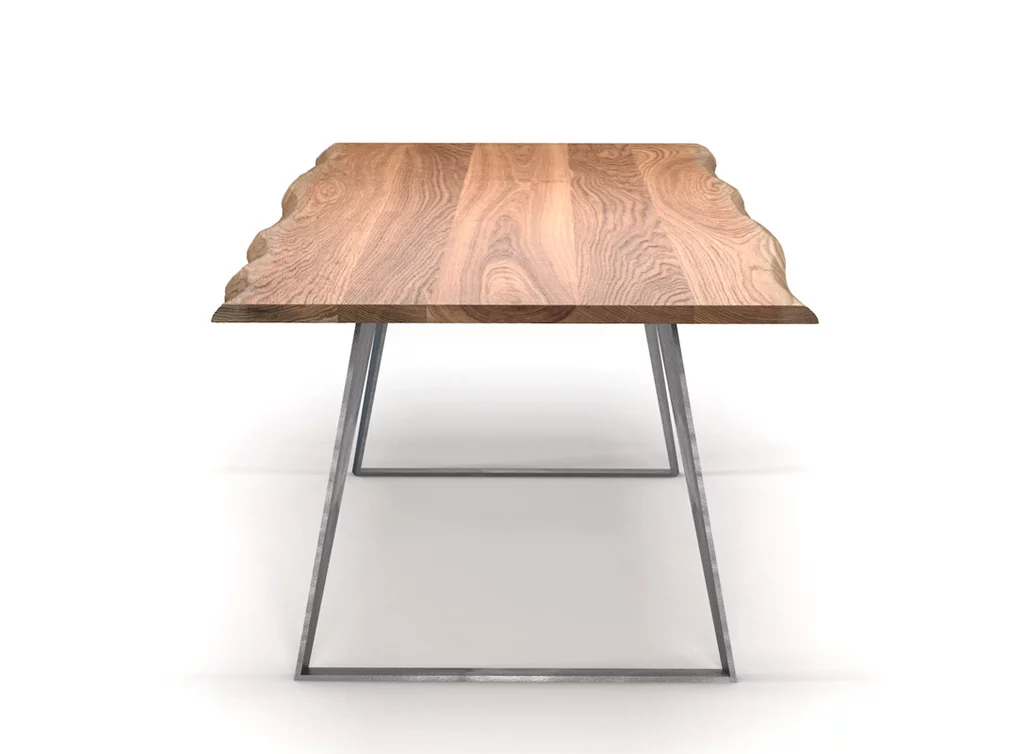 Baumkantentisch mit Eisengestell