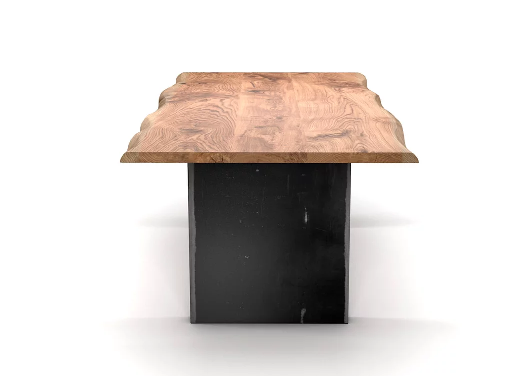 Moderner Baumtisch mit Stahl-Tischwangen