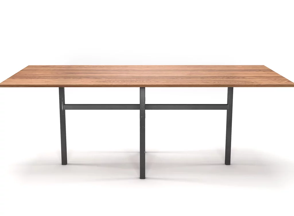 Massiver Eichentisch mit Stahlgestell Massiver Eichentisch mit Stahlgestell
