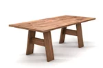 Vollholz Esstisch Eiche mit charaktervollem Astanteil und Holz Tischgestell