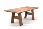 Eleganter Esstisch aus Eiche mit Holzbeinen nach deinem Maß gefertigt