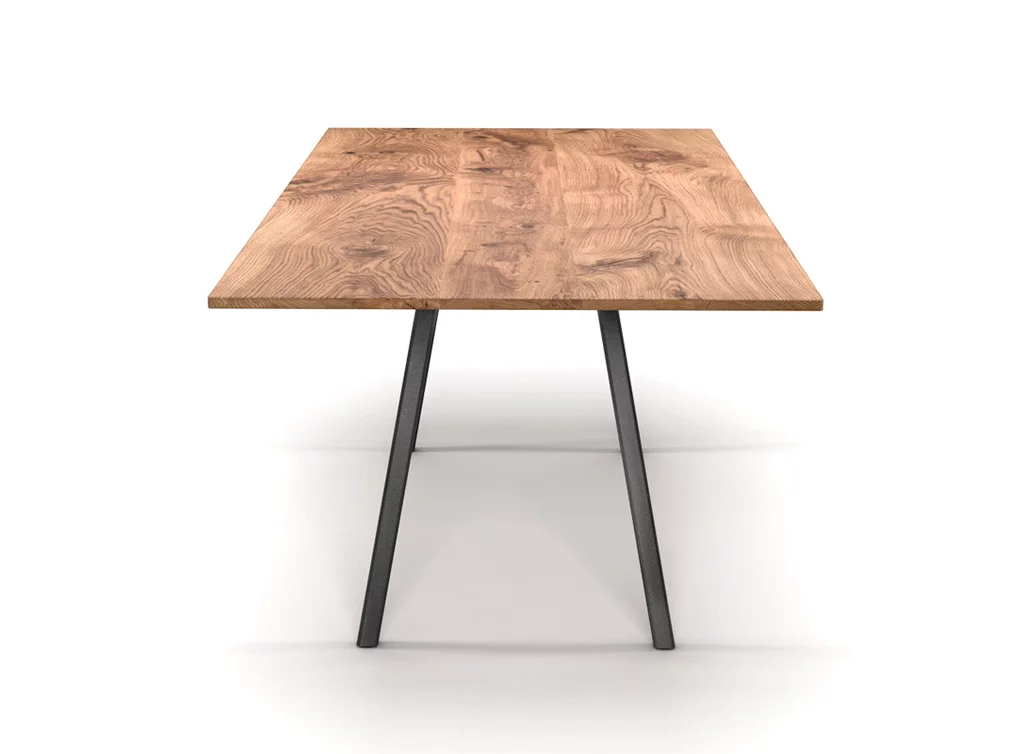 Esstisch in verschiedenen Stahlarten und Eichefarben