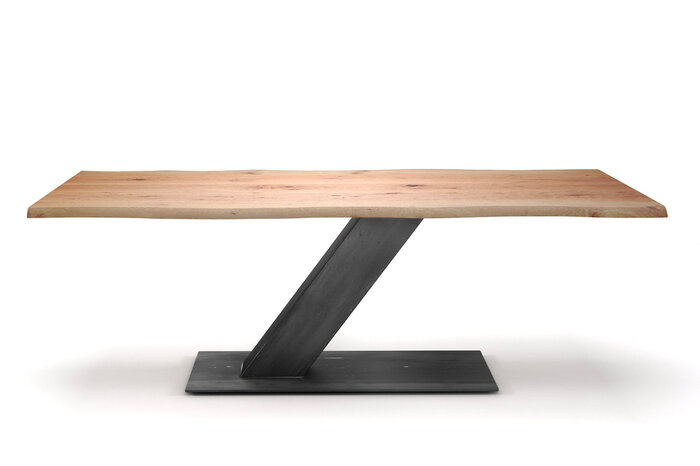 Baumtisch modern Buche 4cm mit Astanteil nach deinem Maß gefertigt