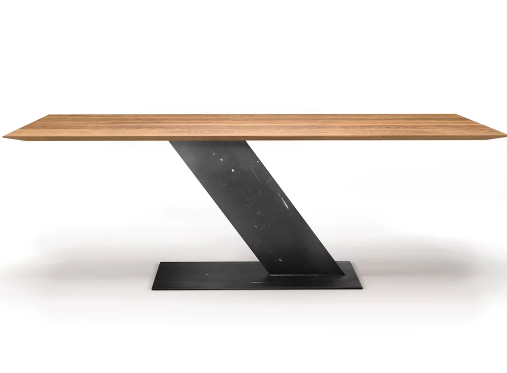 Schweizer Kante Esstisch Eiche 4cm mit einem Mittelfuß Stahl Tischgestell