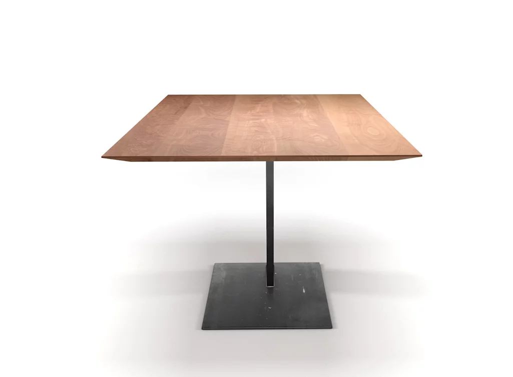 Dein Maßtisch in Holz und Stahl