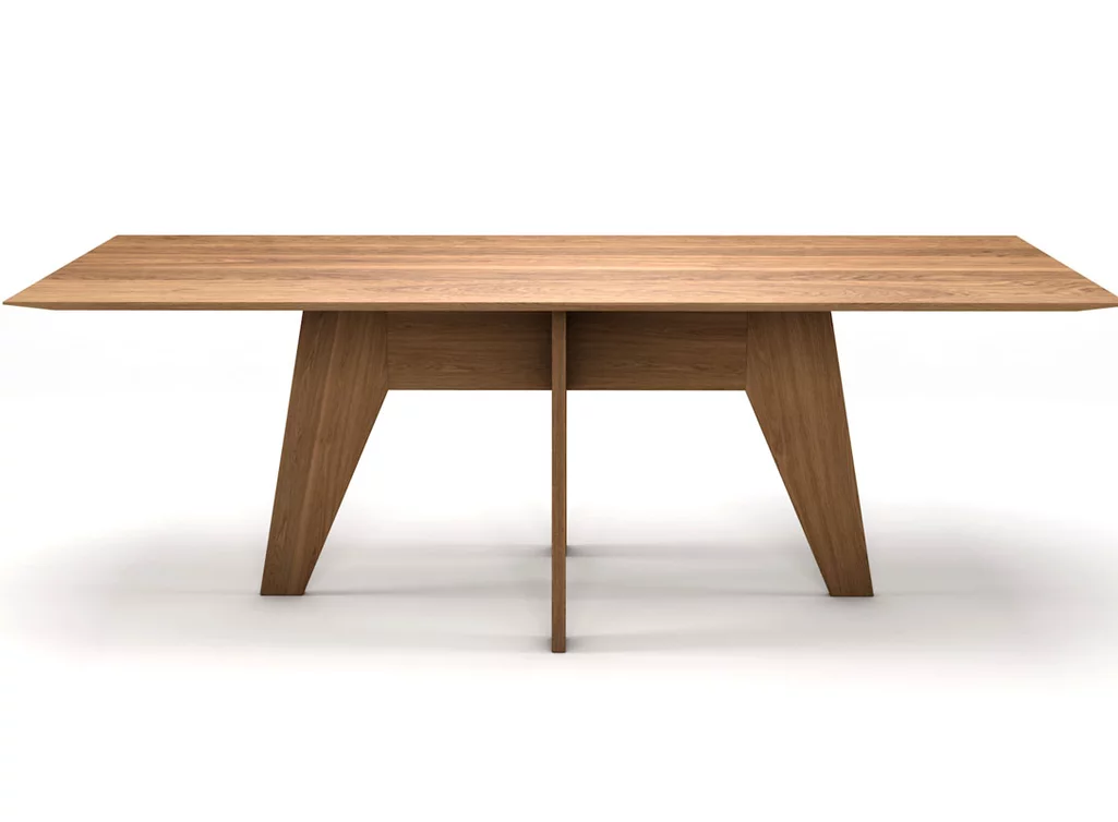 Moderner Esszimmertisch mit Schweizer Kante