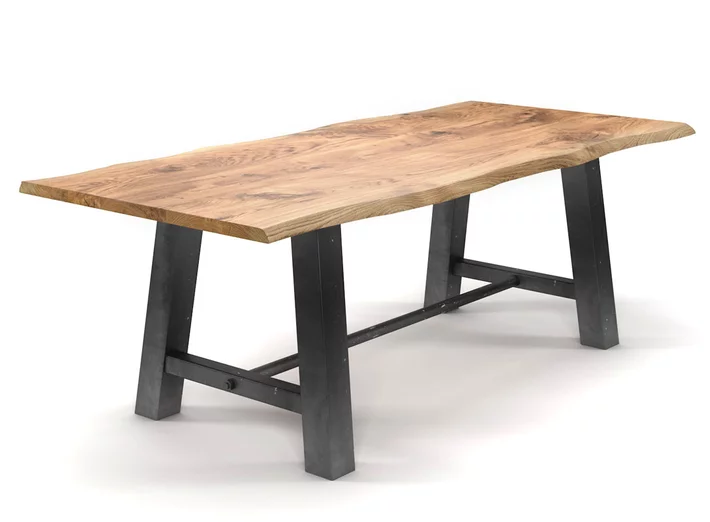 Moderner Esstisch aus Eiche mit Baumkante und Tischuntergestell aus Metall