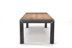 Konfiguriere deinen Holztisch Buche nach deinem Maß mit Tischbeinen aus Stahl.