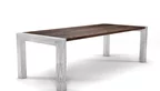 Nussbaum Tisch massiv 4cm nach Maß mit Astanteil und Tischbeinen aus Stahl.