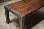 Nussbaum Tisch einfach selbst konfigurieren mit einem Stahl U-Profil