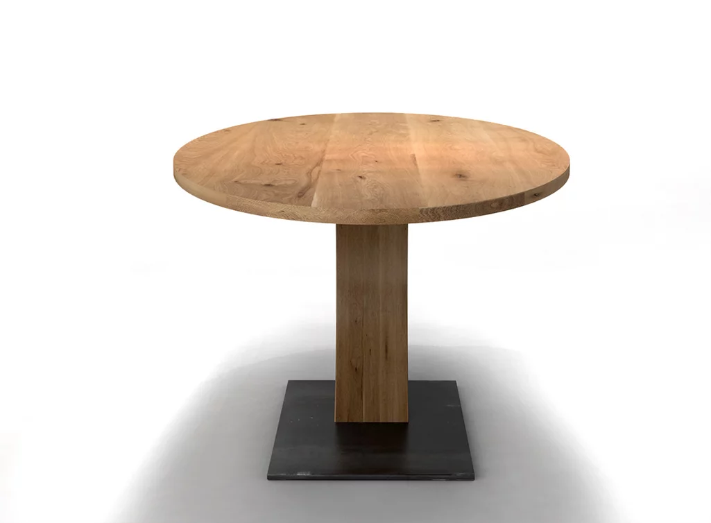 Eichenholz Esstisch mit stylischem Mittelfuß