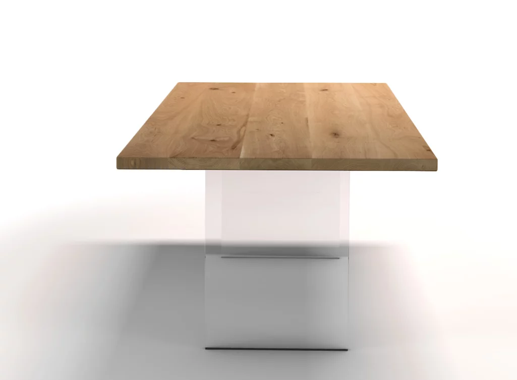 Stylischer Esstisch nach Maß mit einem Tischgestell aus Acrylglas.