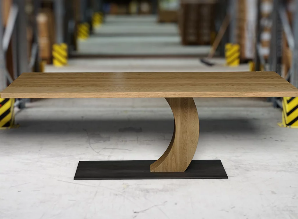 Premium Mittelfuß Esstisch Eiche astfrei auf Maß