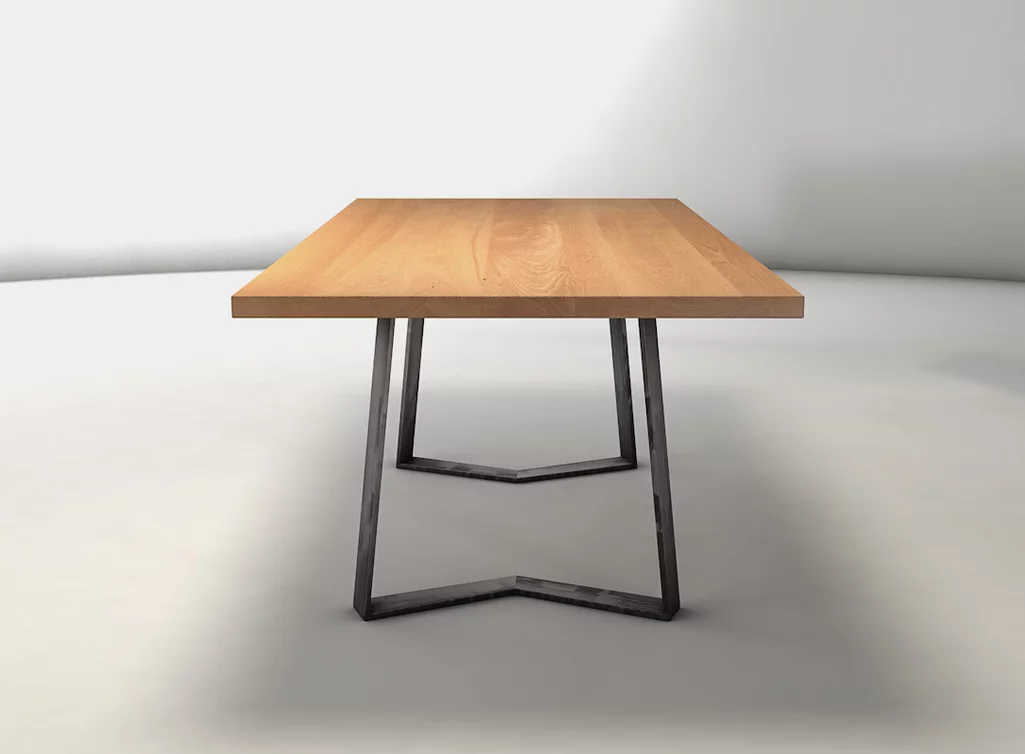 Buchenholz Tisch mit Metallgestell aus Kufen nach Maß