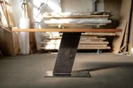 Buche Esstisch mit Gestell aus Stahl in Z-Form - verschiedene Oberflächen verfügbar